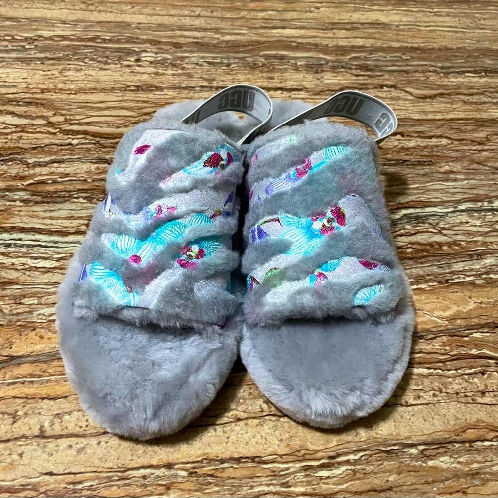 UGG - Picture 4 of 9